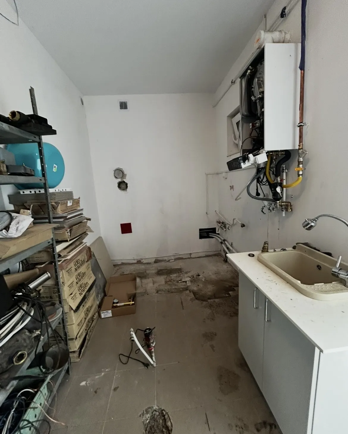 Kotłownia w Błoniu przed przebudową instalacji grzewczej.